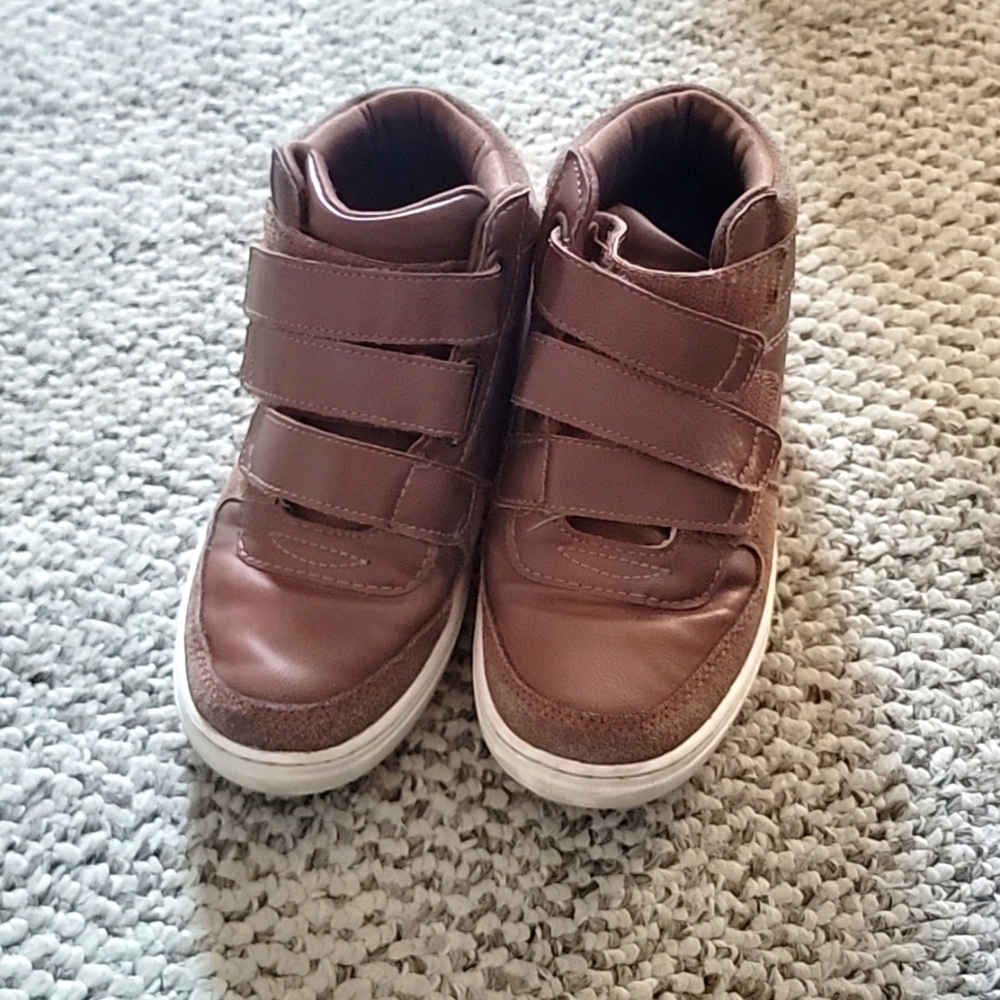 Children's place boys shoes